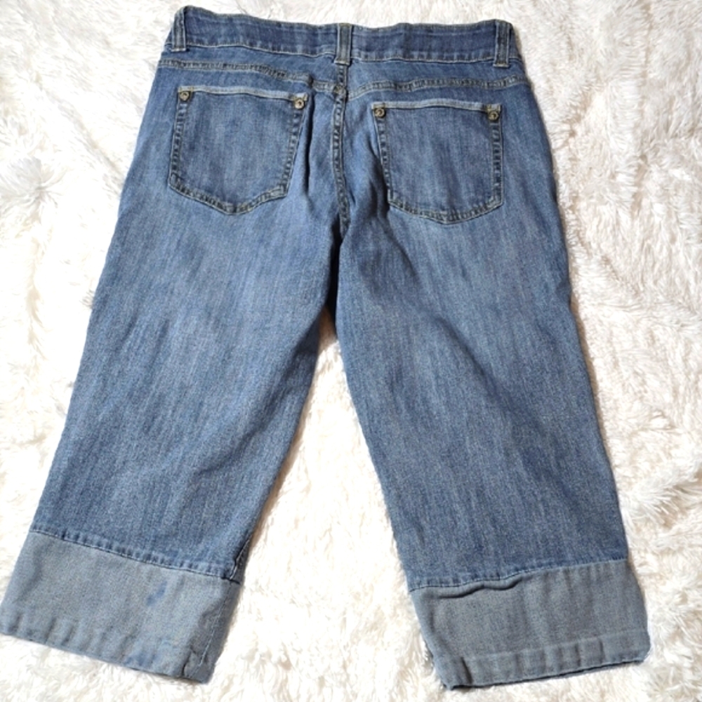Women's Blue Capri Jeans